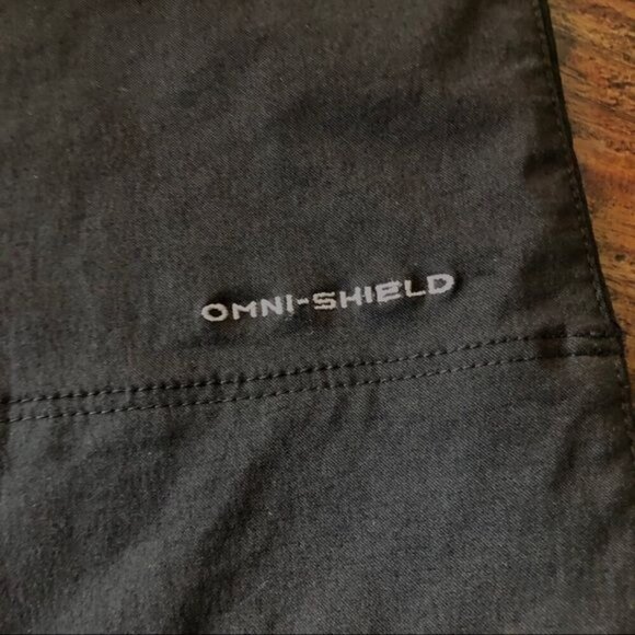 Columbia Black Outdoor Pants S10 Short - Picture 13 of 15